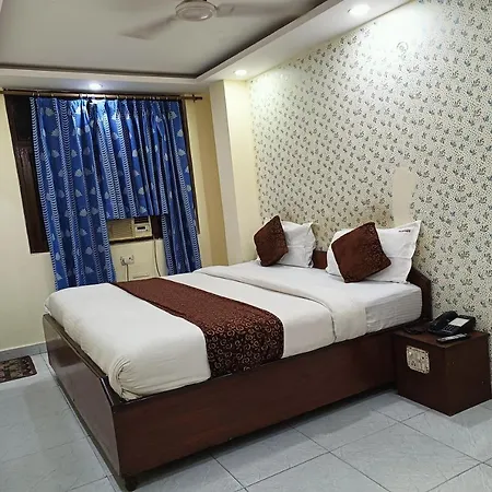 Amba Deluxe Hotel